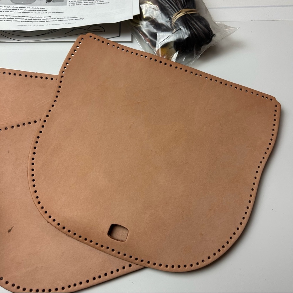 Tandy Leather Revival Handbag Kit | Western Tooled Floral Heirloom Purse DIY - Picture 5 of 10